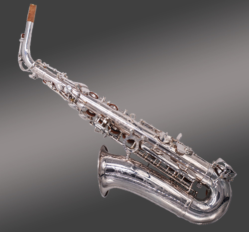 两个关于吹奏萨克斯的小问题解答 两个关于吹奏萨克斯的小问题解答