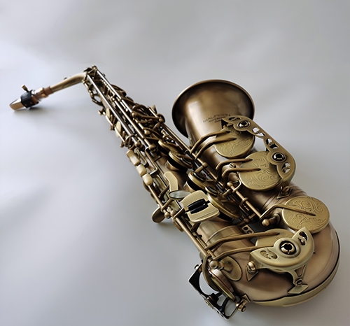 中音萨克斯价格 中音萨克斯价格