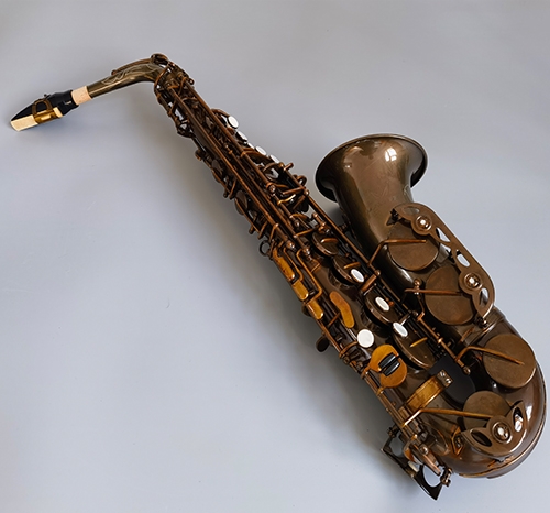 1678698227396838.jpg 中音萨克斯.jpg